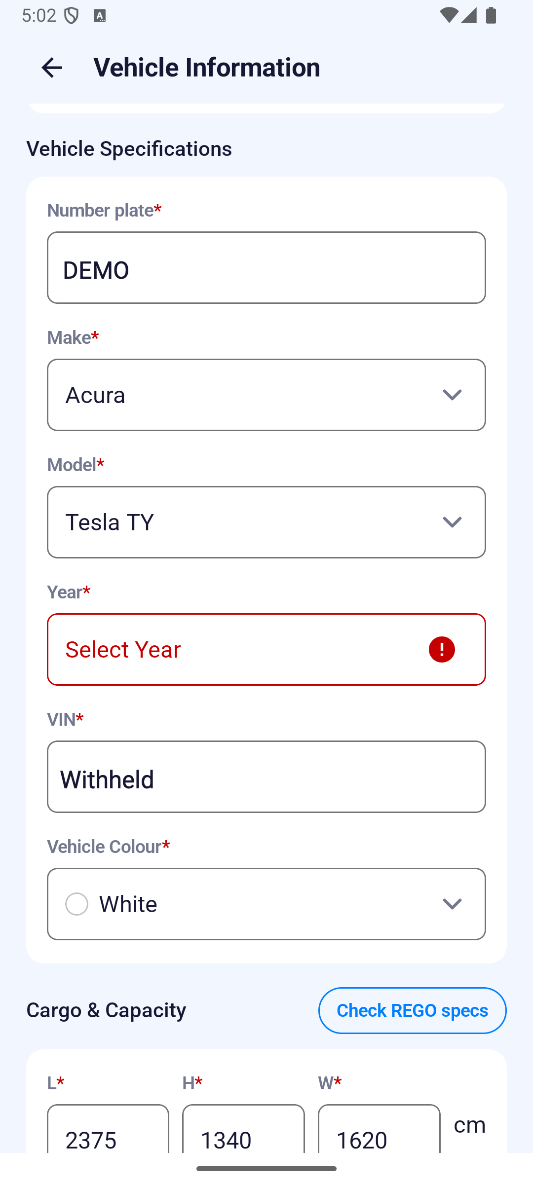 Android Vehicle Information fields for number plate, make, model, year, VIN, colour, and cargo size