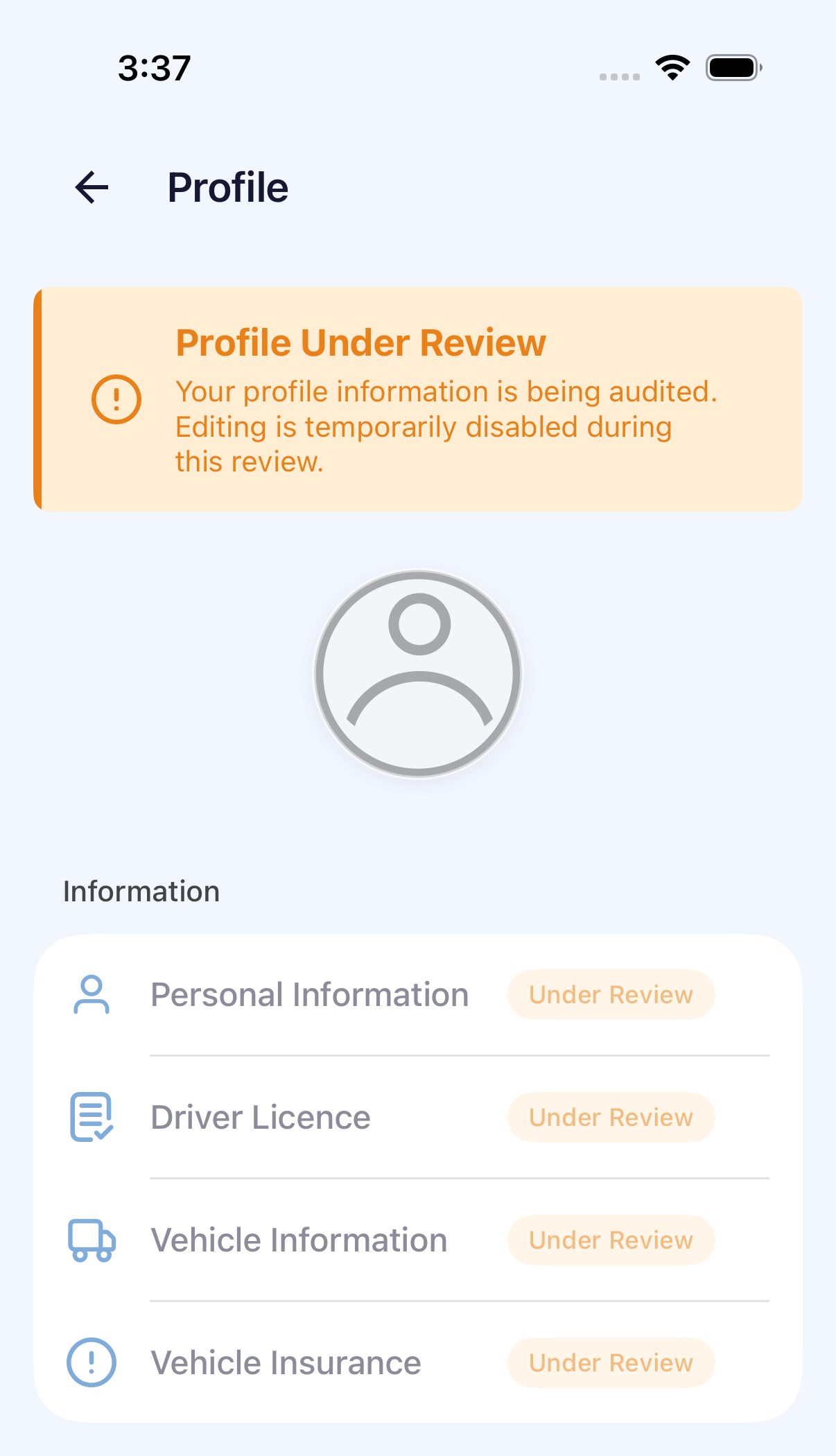 iPhone 個人資料顯示已送出內容正在審核